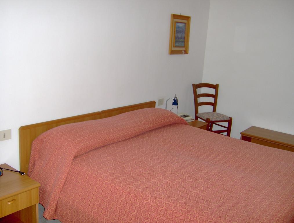 Hotel Svizzero Sangineto Rom bilde